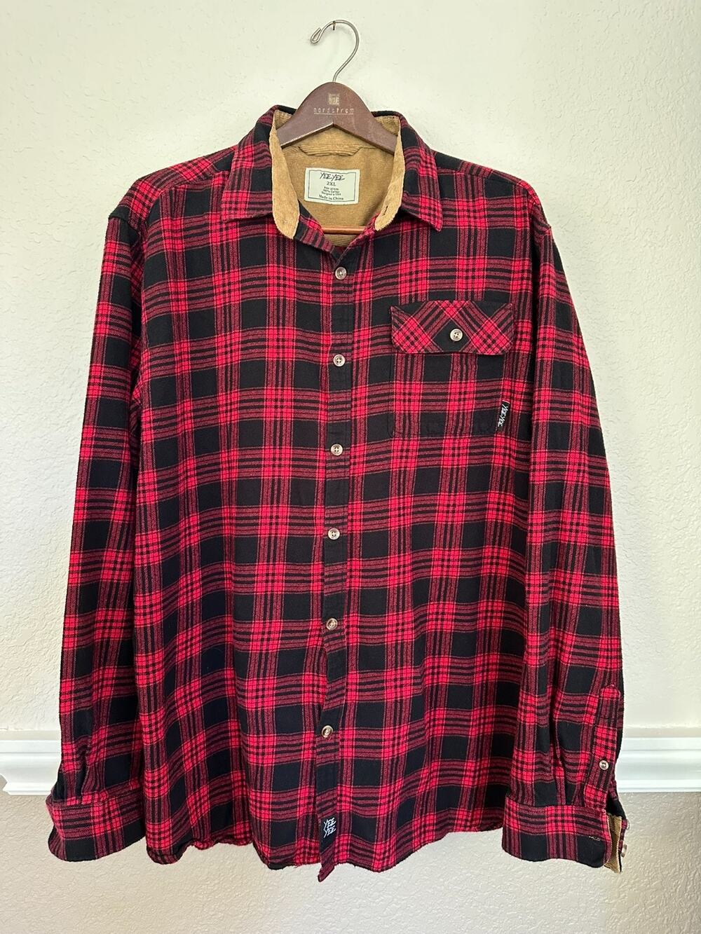 Yee Yee Mens 2XL Red Black Plaid Flannel Shirt Corduroy Collar Flap Pocket